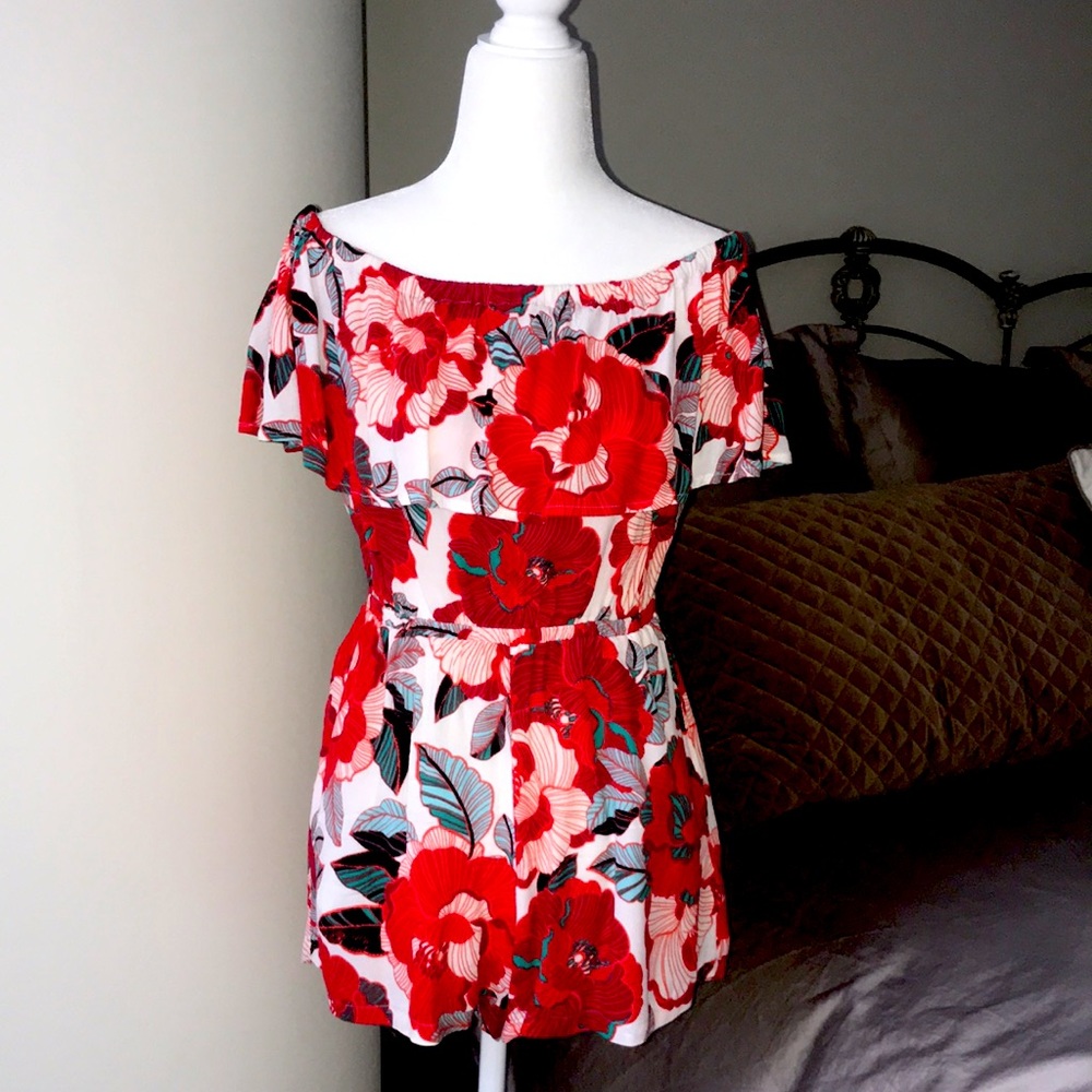Cupcakes and Cashmere Floral Romper